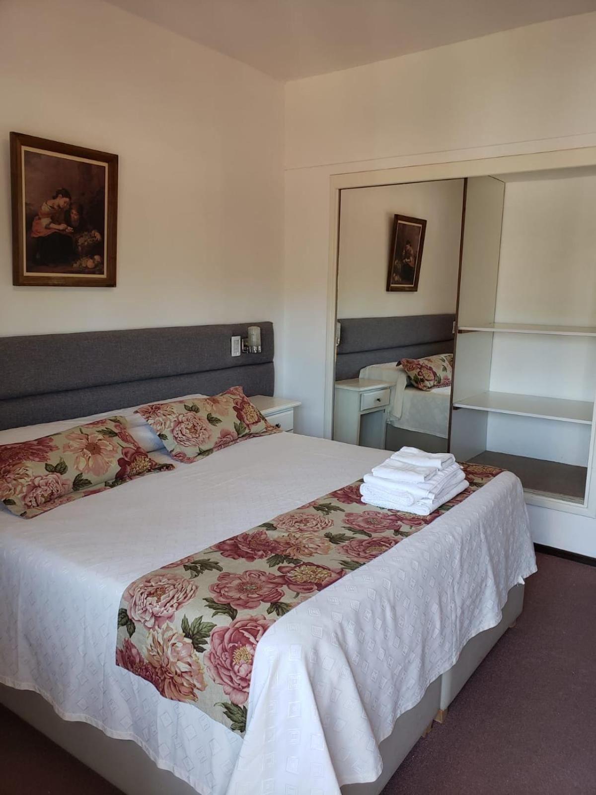 Hotel Edelweiss Villa General Belgrano Extérieur photo